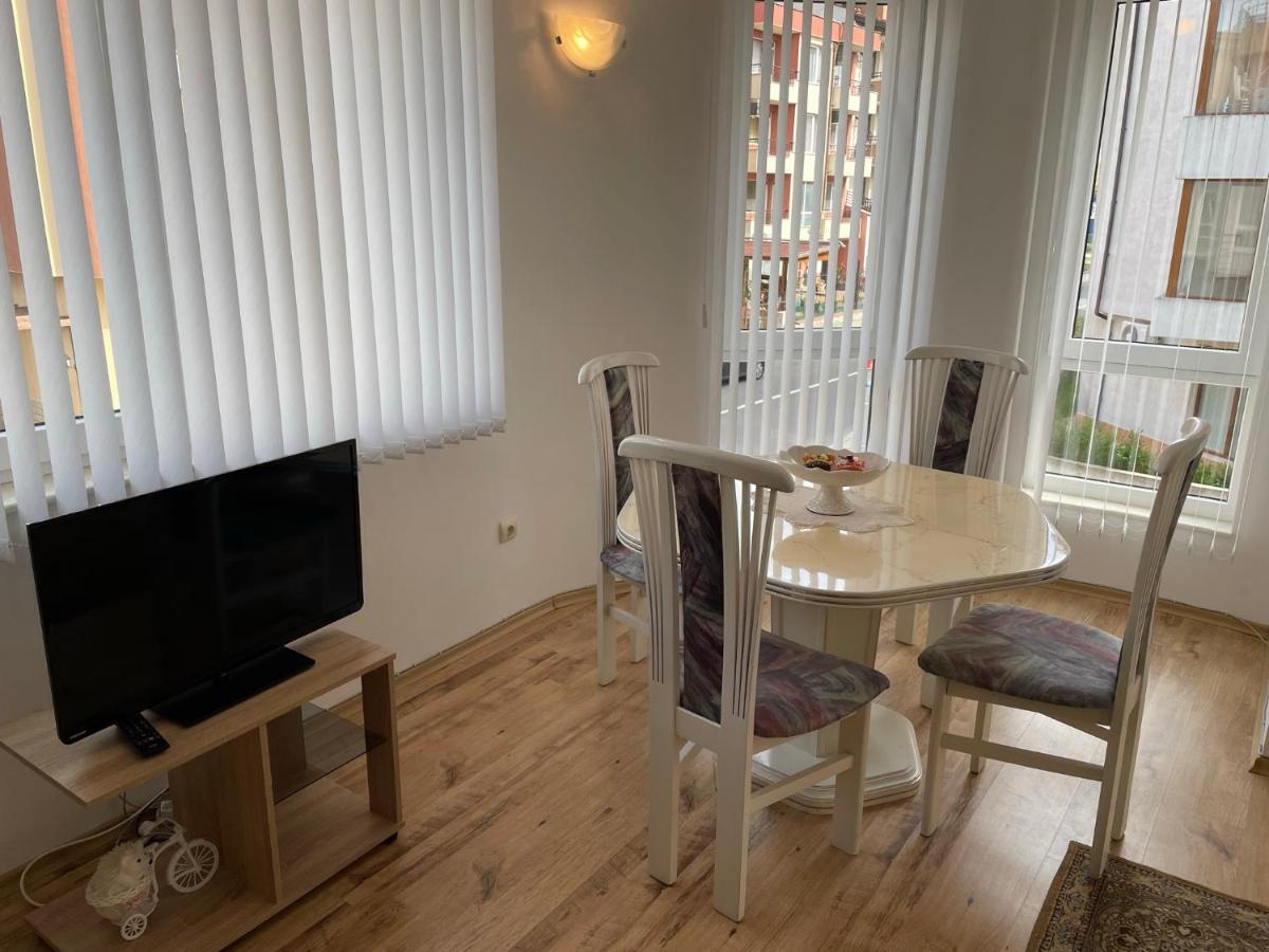 Apartment Private Adi *