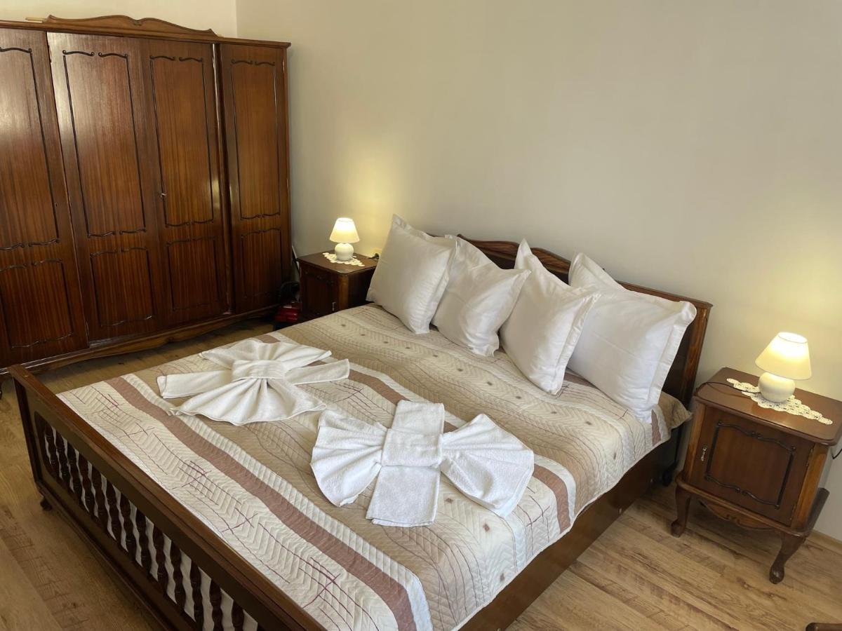 Private Adi Apartment Nesebar
